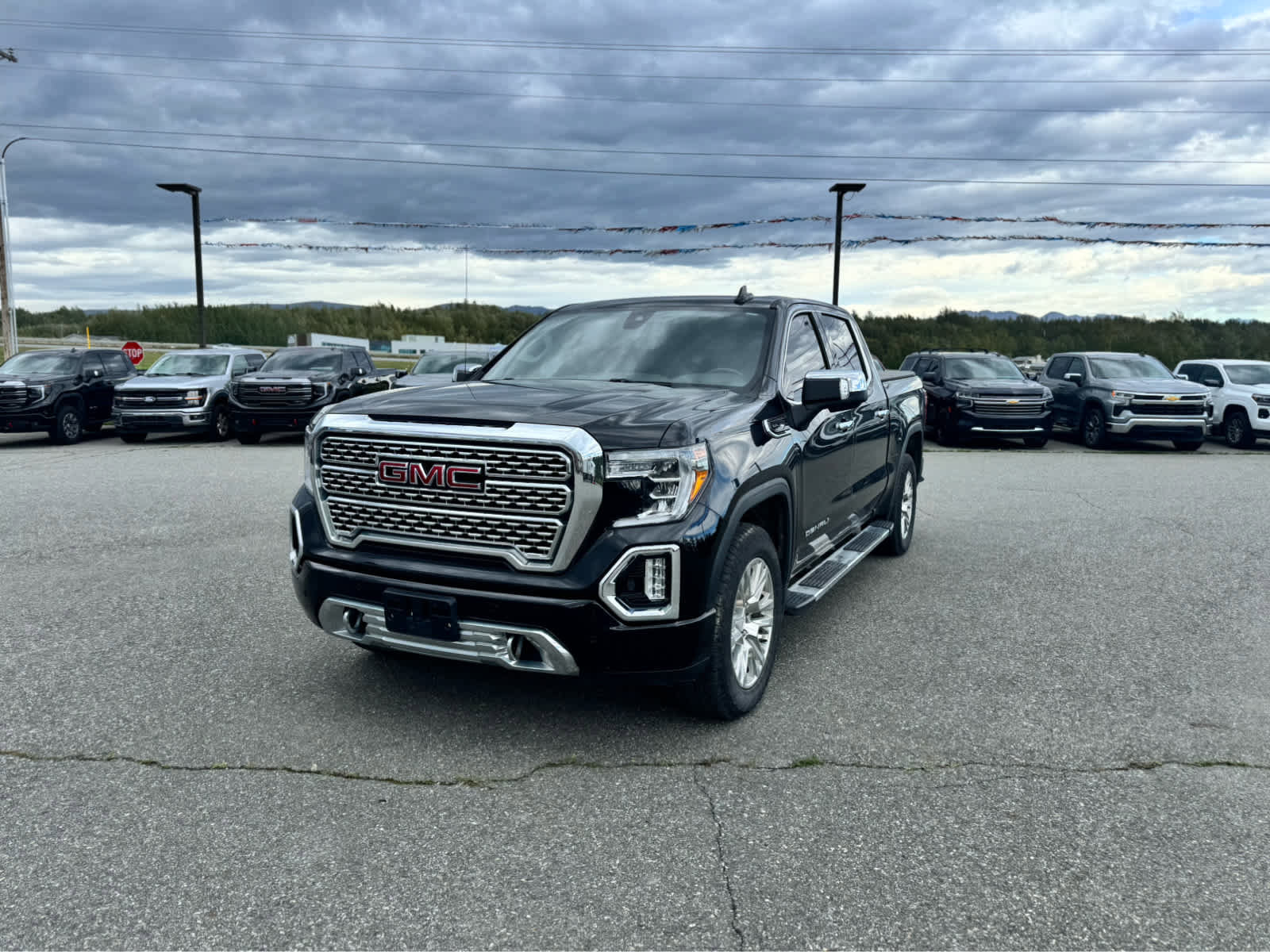 Used 2019 GMC Sierra 1500 Denali image 1