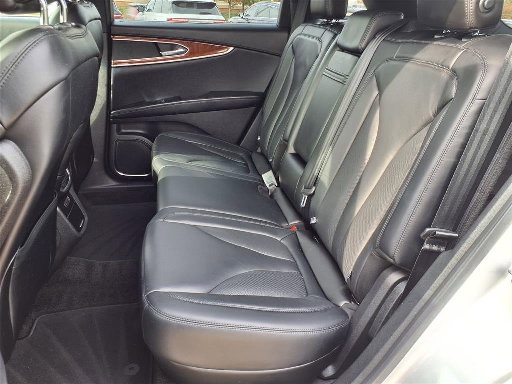 Used 2018 Lincoln MKX Select w/ Select Plus Package image 24