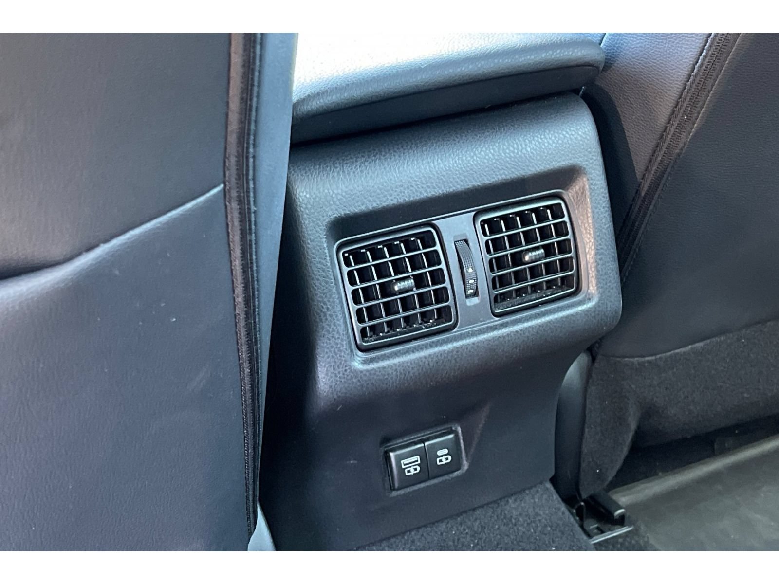Used 2025 Toyota Camry SE w/ Multimedia Upgrade Package FWD image 42