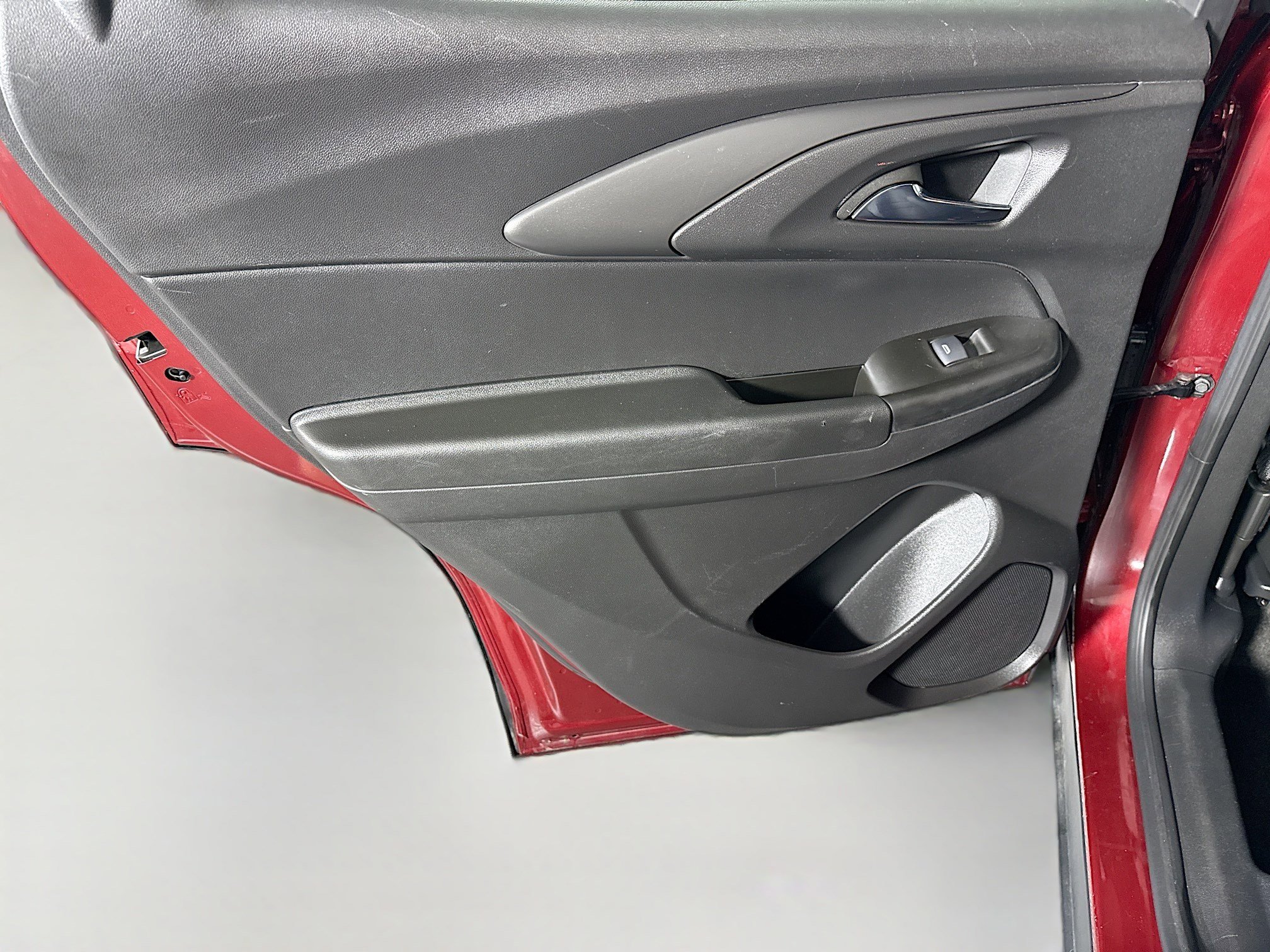 Used 2023 Chevrolet TrailBlazer RS FWD image 26