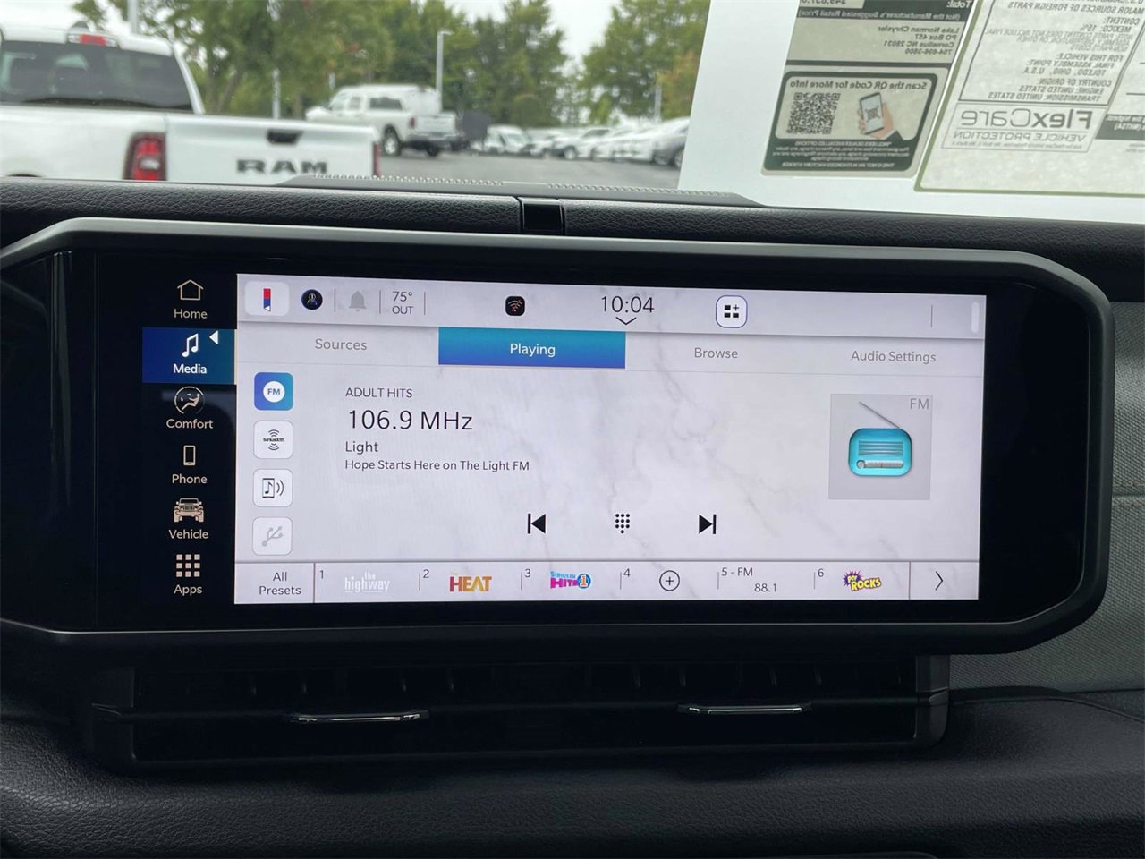 New 2025 Jeep Gladiator Sport image 19