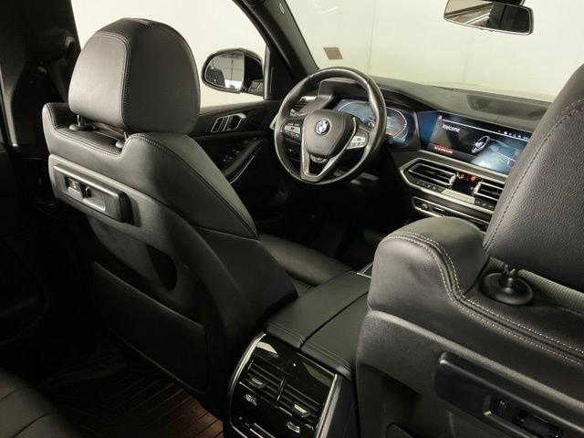 Used 2022 BMW X5 xDrive40i w/ Premium Package AWD/4WD image 32