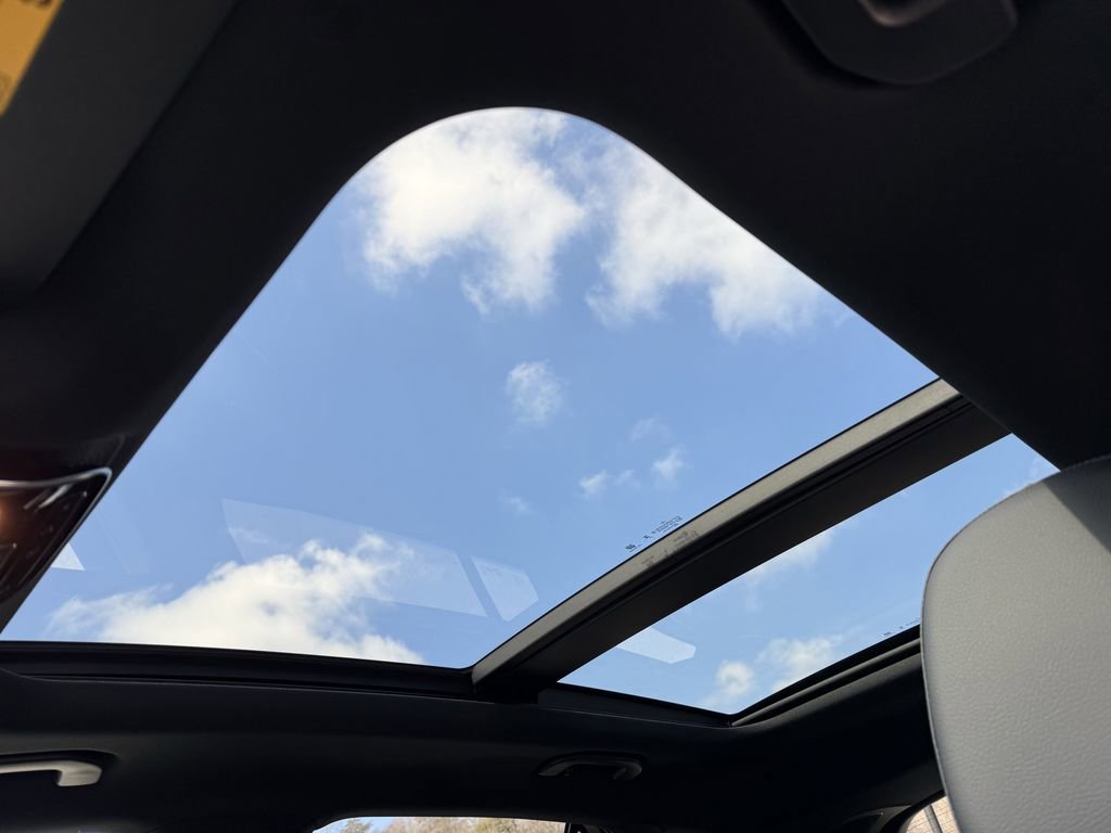 New 2026 Mercedes-Benz GLC 300 4MATIC image 10