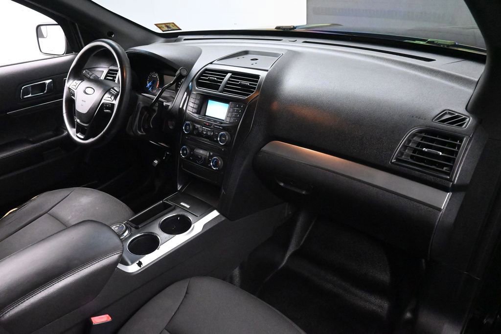 Used 2016 Ford Explorer 4WD Police Interceptor image 23