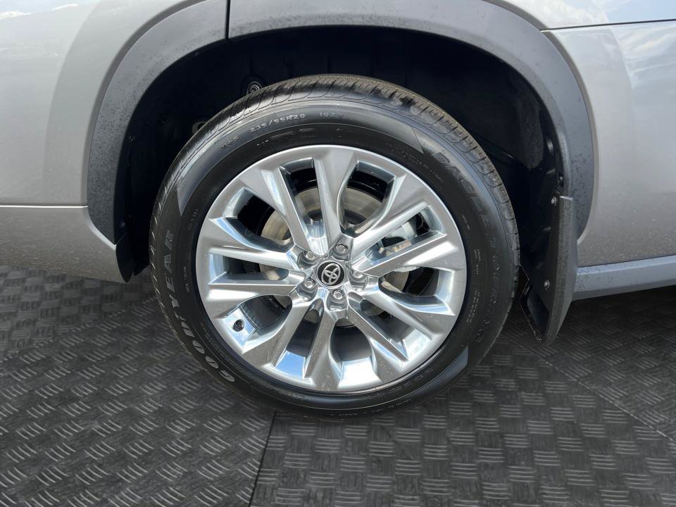 New 2026 Toyota Highlander Limited AWD/4WD image 20