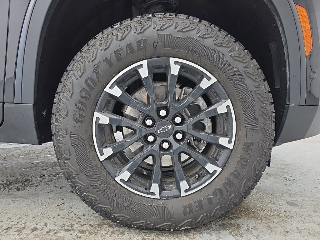 Used 2024 Chevrolet Traverse Z71 w/ Enhanced Driving Package image 19