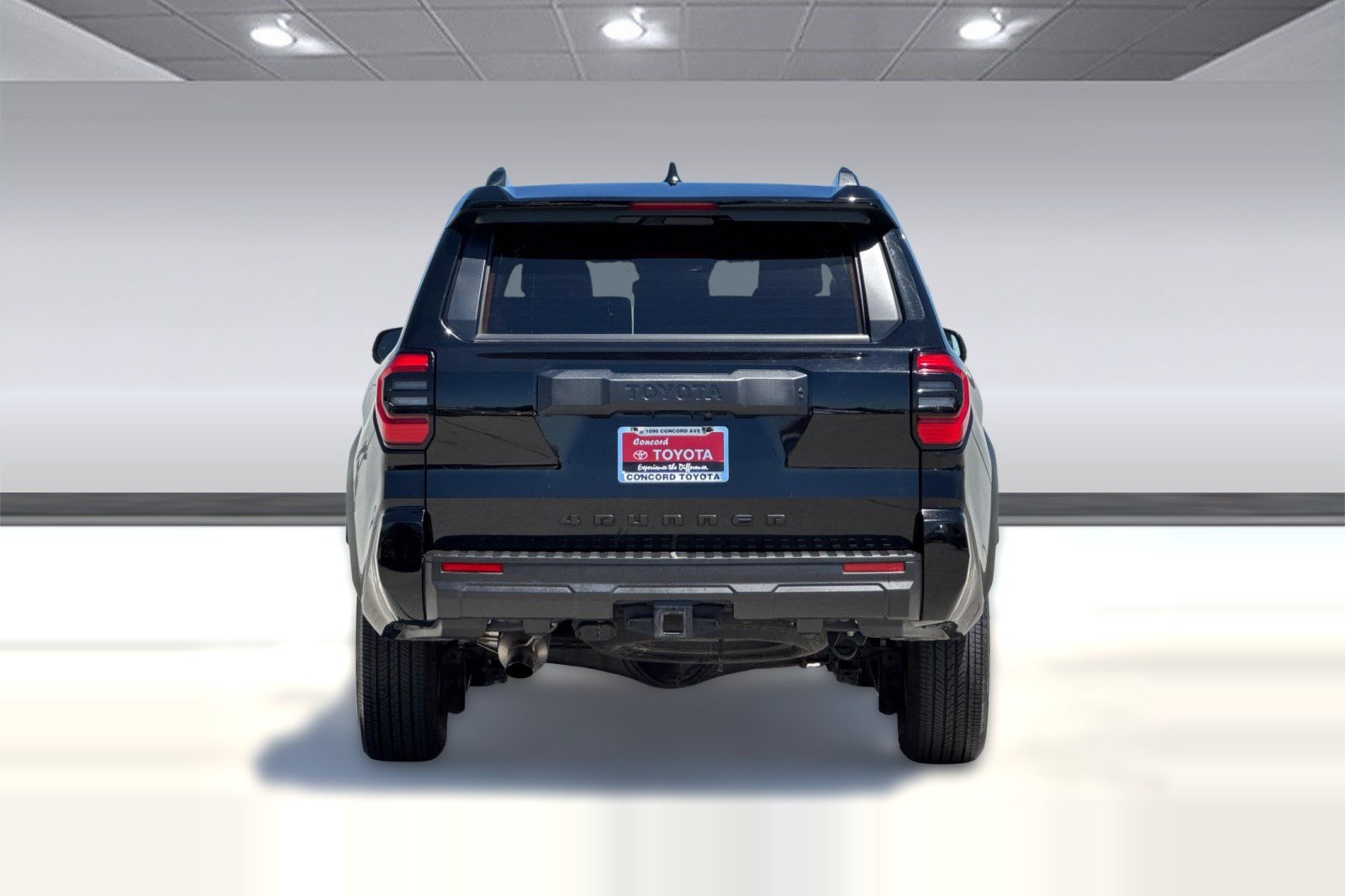 Certified 2025 Toyota 4Runner SR5 AWD/4WD image 9