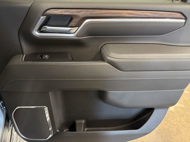 New 2026 GMC Sierra 2500 SLT w/ SLT Convenience Package image 24