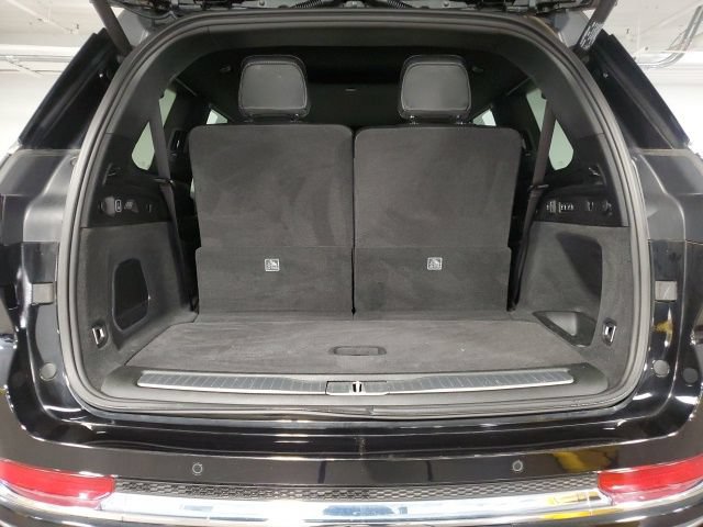 Used 2022 Jeep Grand Cherokee L Overland w/ Luxury Tech Group IV AWD/4WD image 25