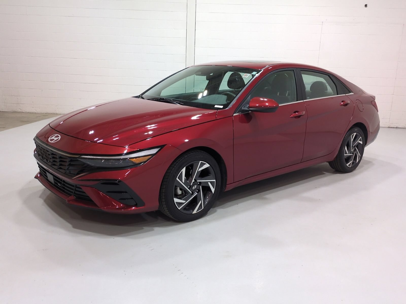 Certified 2024 Hyundai Elantra SEL w/ Convenience Package FWD image 7