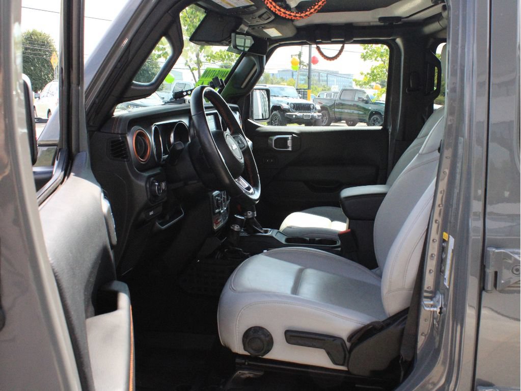 Certified 2021 Jeep Gladiator Mojave AWD/4WD image 11