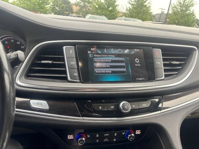 Used 2018 Buick Enclave Essence w/ Trailering Package AWD/4WD image 9