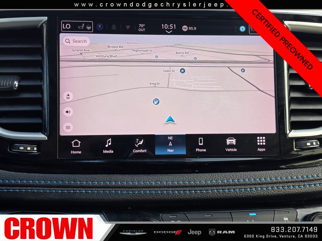 Certified 2021 Chrysler Pacifica Touring-L image 27