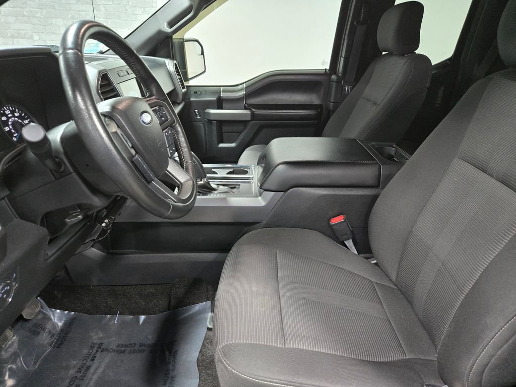 Used 2017 Ford F150 XLT w/ Equipment Group 302A Luxury image 9