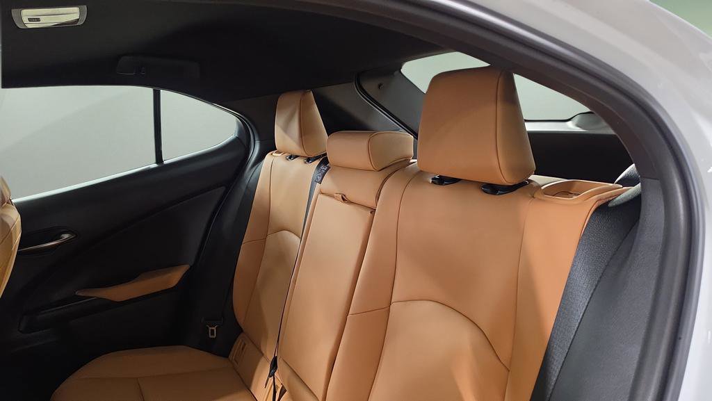 New 2026 Lexus UX 300h AWD image 14