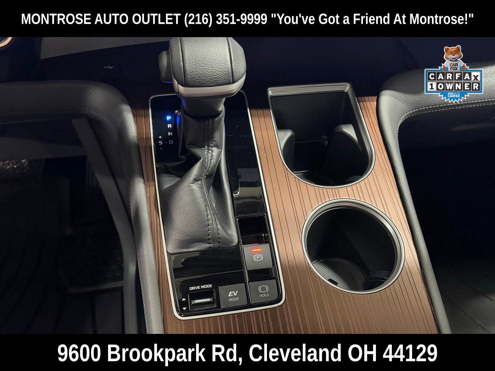 Used 2023 Toyota Sienna XLE image 23