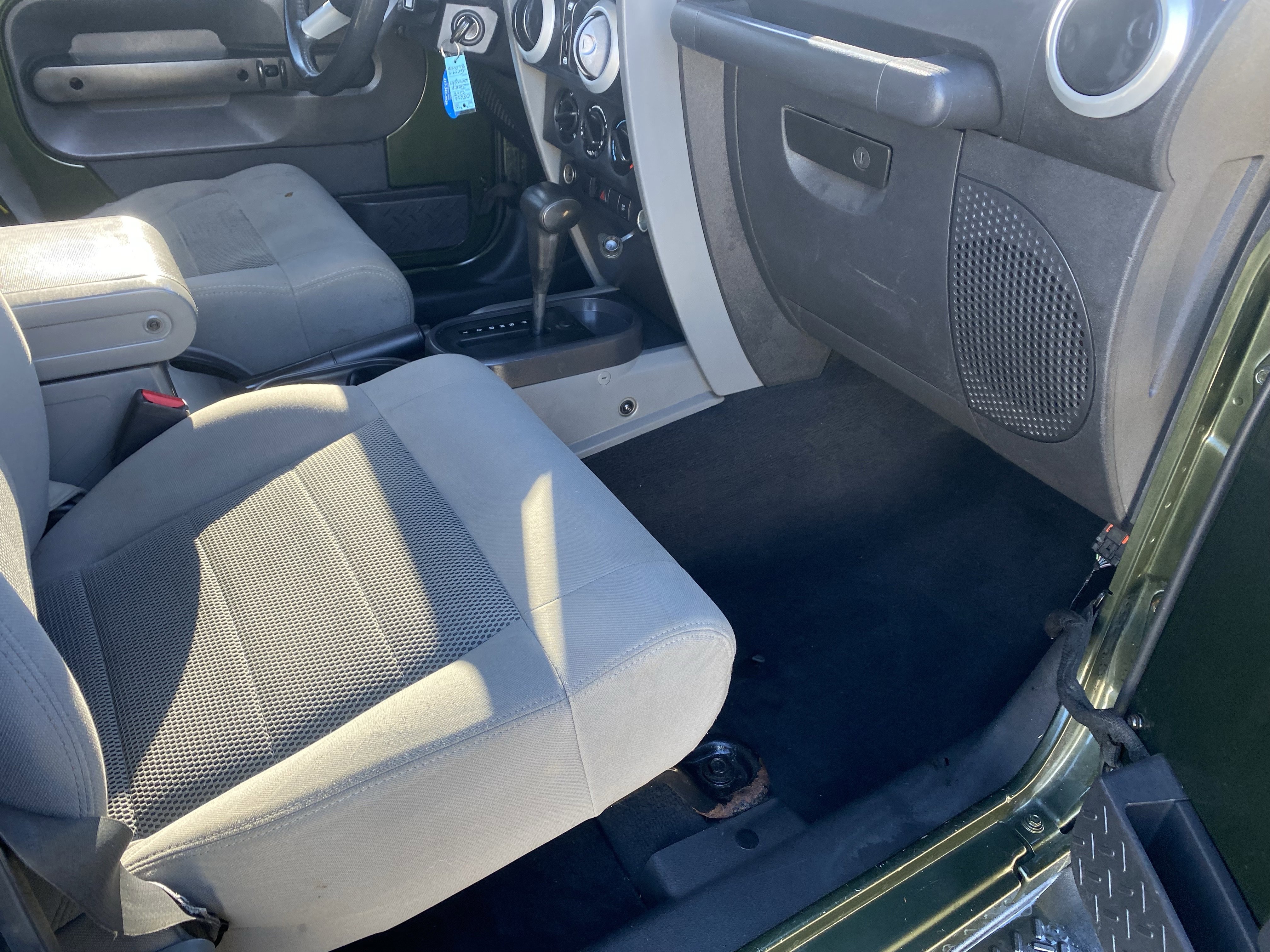 Used 2008 Jeep Wrangler Unlimited Sahara image 12