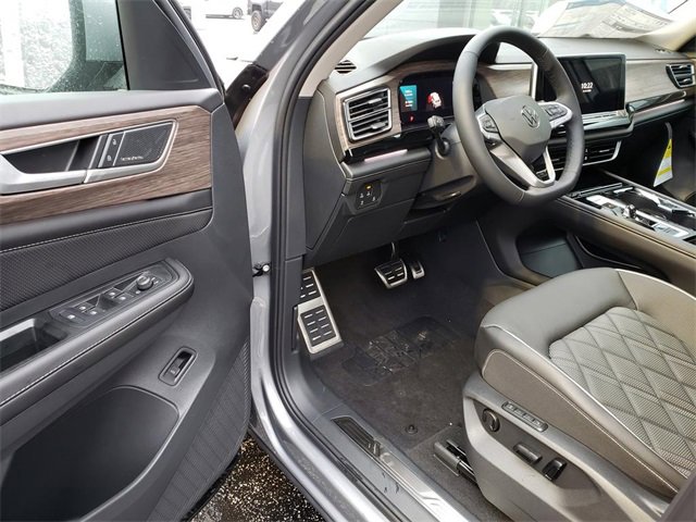 New 2026 Volkswagen Atlas SEL Premium R-Line image 6