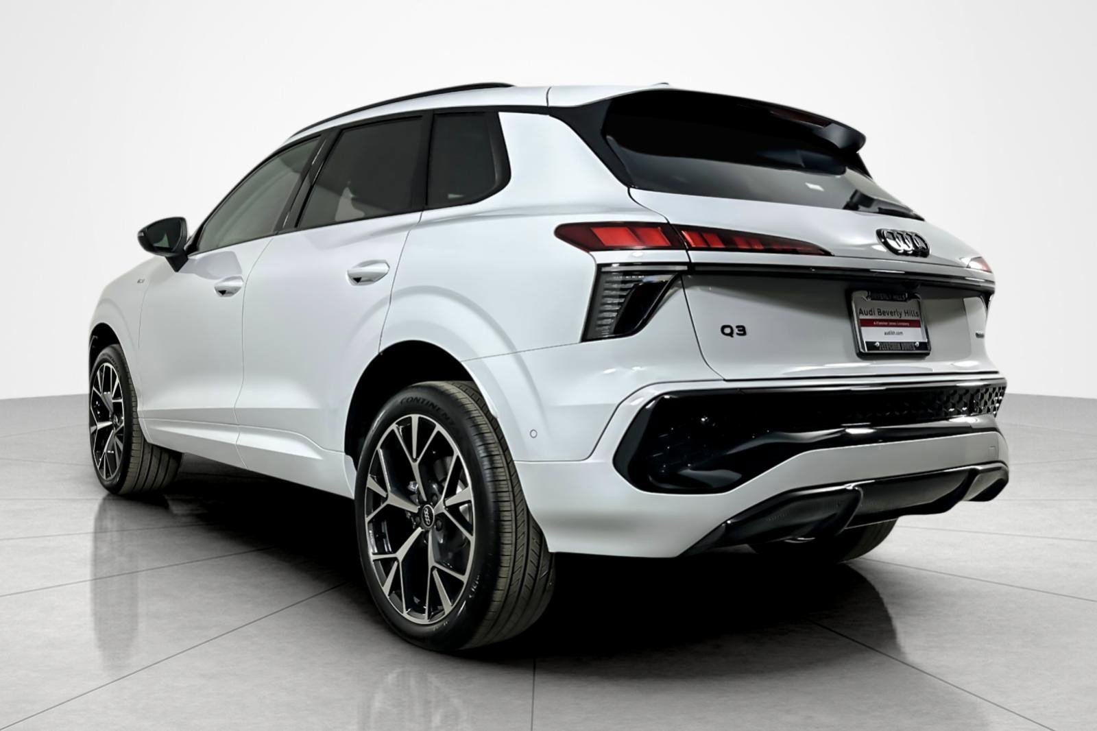 New 2026 Audi Q3 quattro 2.0T image 4