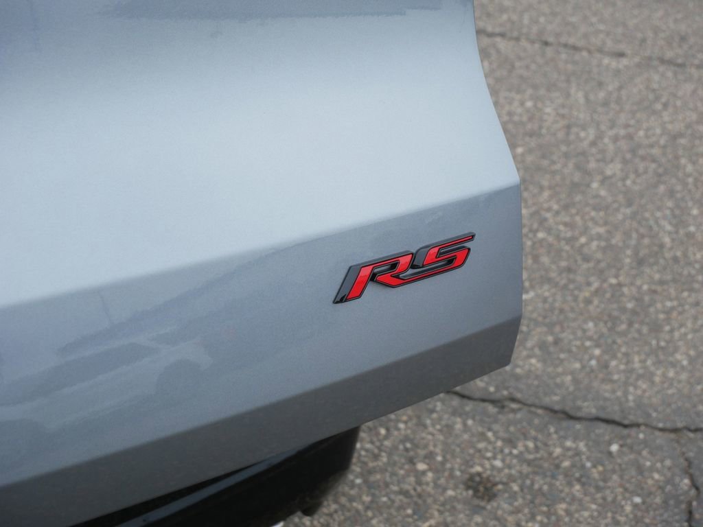Used 2024 Chevrolet Traverse RS image 8
