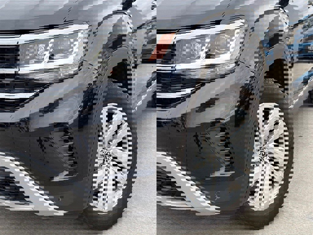 Used 2021 Volkswagen Atlas SEL w/ MDO Package (Bench Seat) image 2