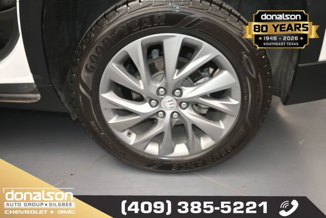 Used 2025 Buick Enclave Preferred FWD image 14