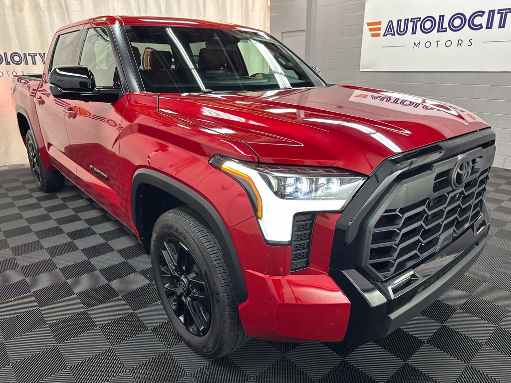 Used 2026 Toyota Tundra Limited AWD/4WD image 2