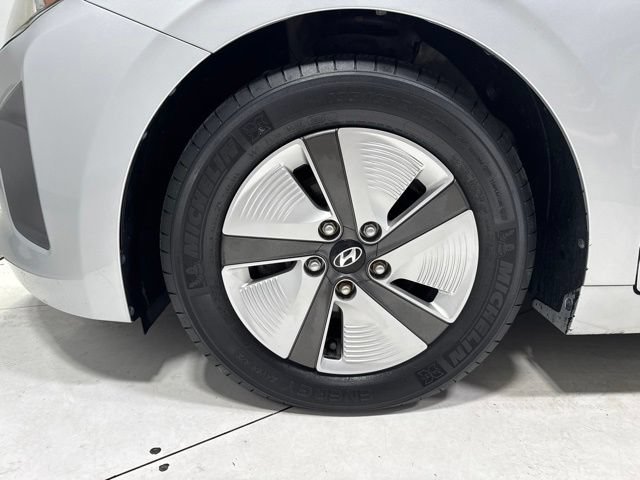 Used 2019 Hyundai Ioniq Blue FWD image 5