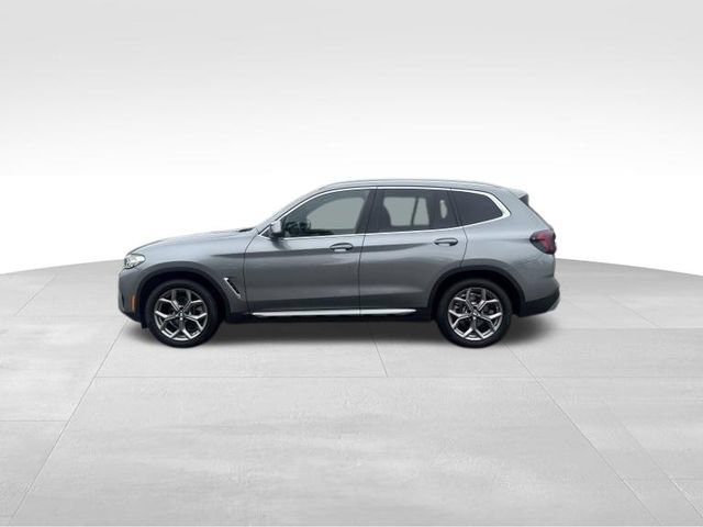 Certified 2024 BMW X3 xDrive30i w/ Premium Package AWD/4WD image 2