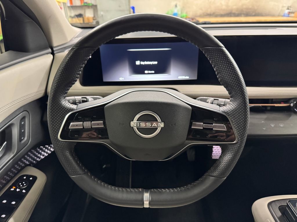 Used 2024 Nissan Ariya FWD image 19