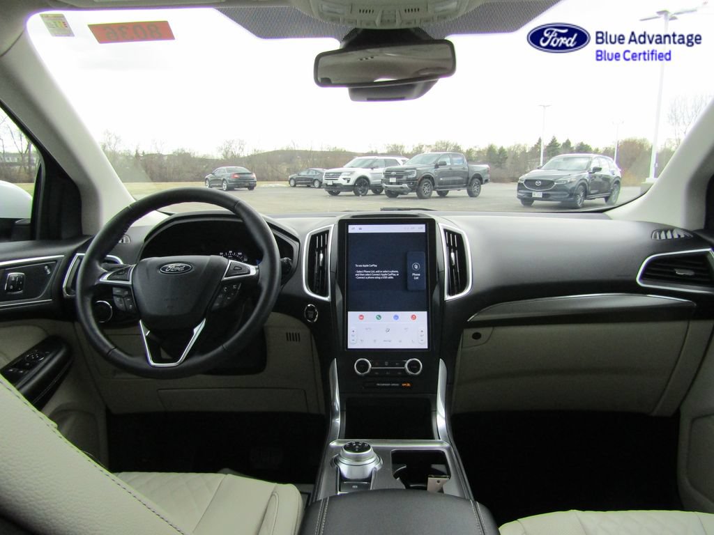 Certified 2024 Ford Edge Titanium AWD/4WD image 16