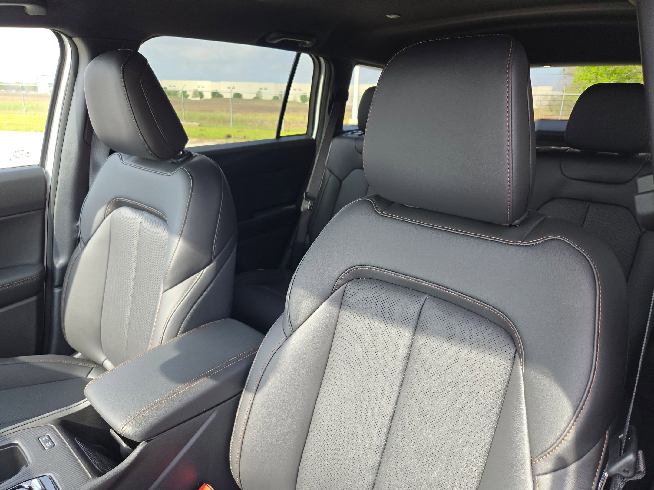 New 2026 Jeep Cherokee Limited AWD/4WD image 9