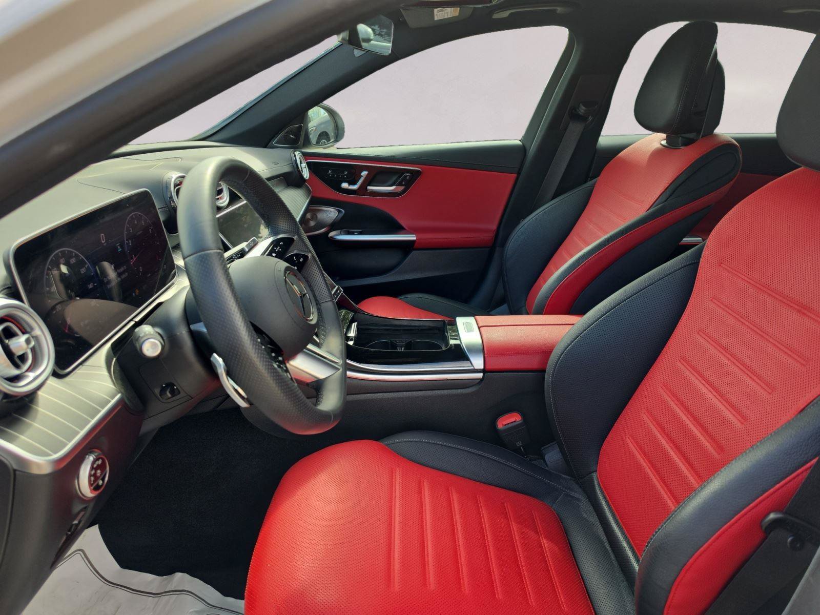 Used 2025 Mercedes-Benz C 300 Sedan image 9