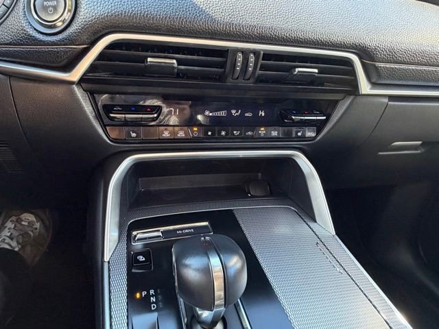 Used 2024 MAZDA CX-90 Plug-In Hybrid w/ Preferred image 23