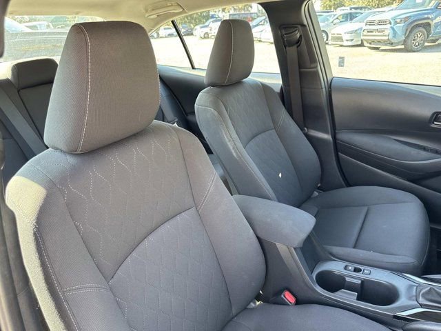 Used 2023 Toyota Corolla LE image 16