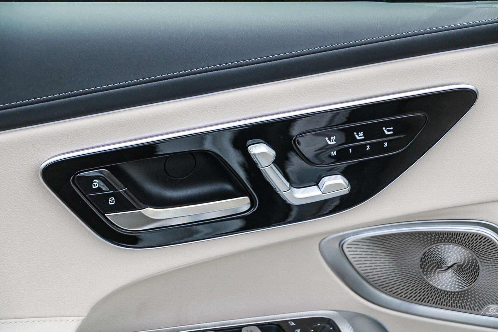 New 2026 Mercedes-Benz CLE 450 4MATIC Cabriolet image 26