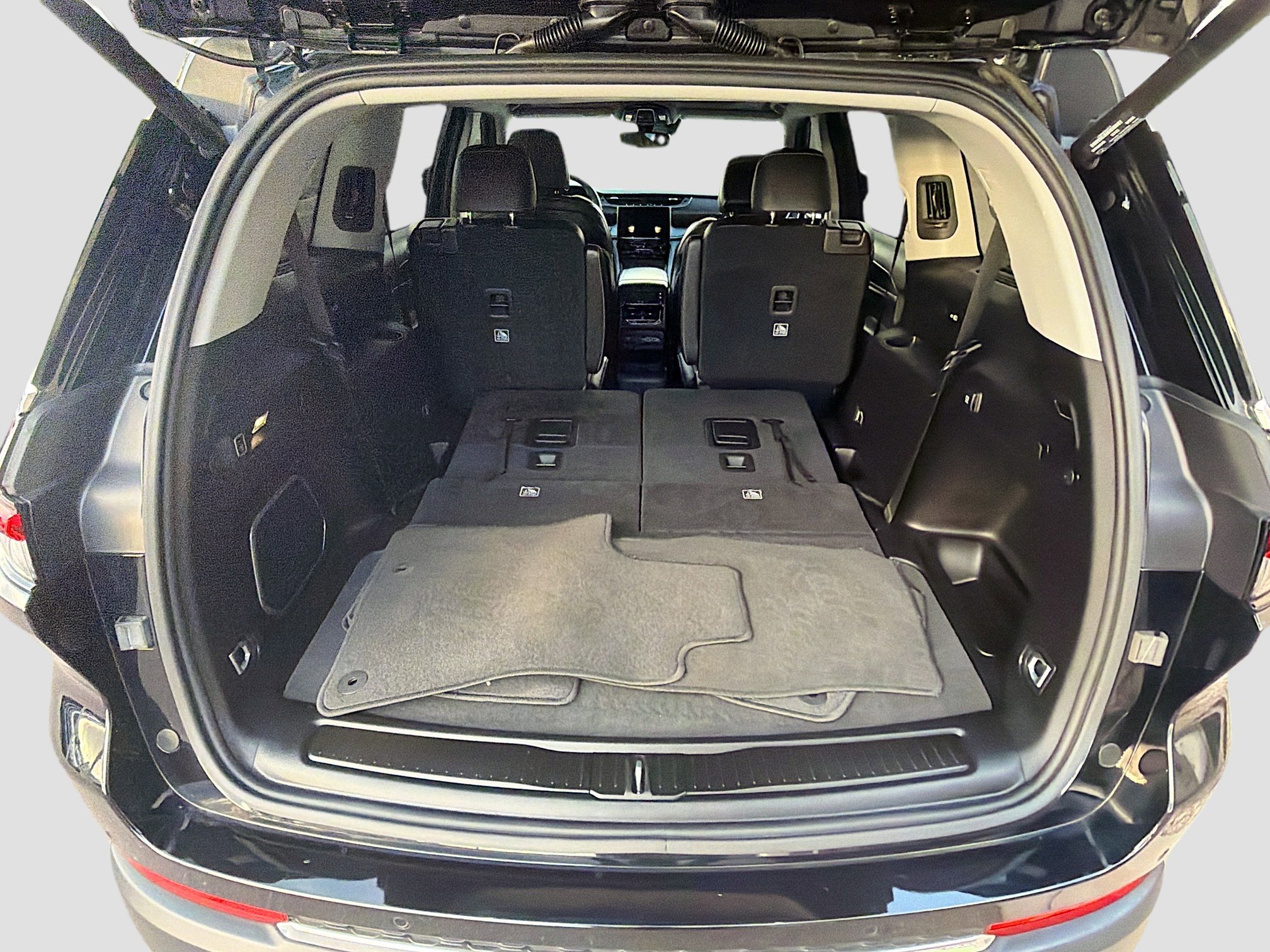 Used 2024 Jeep Grand Cherokee L Limited image 31