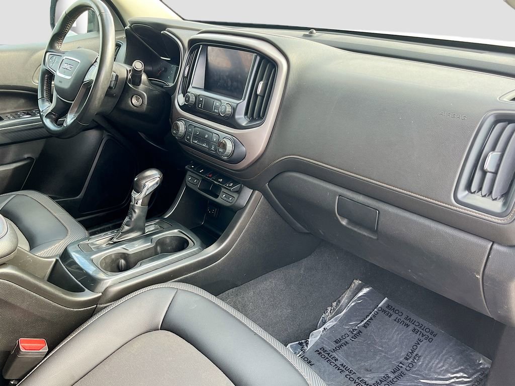 Used 2022 GMC Canyon AT4 image 27