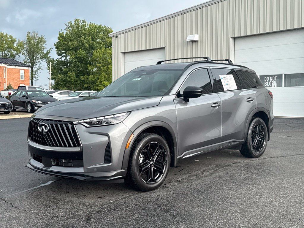 Used 2026 INFINITI QX60 Sport AWD/4WD image 3
