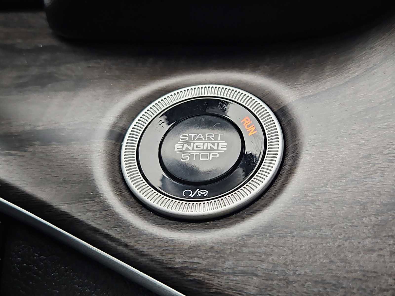 Used 2024 Jeep Grand Cherokee Limited 4xe w/ Luxury Tech Group II image 28