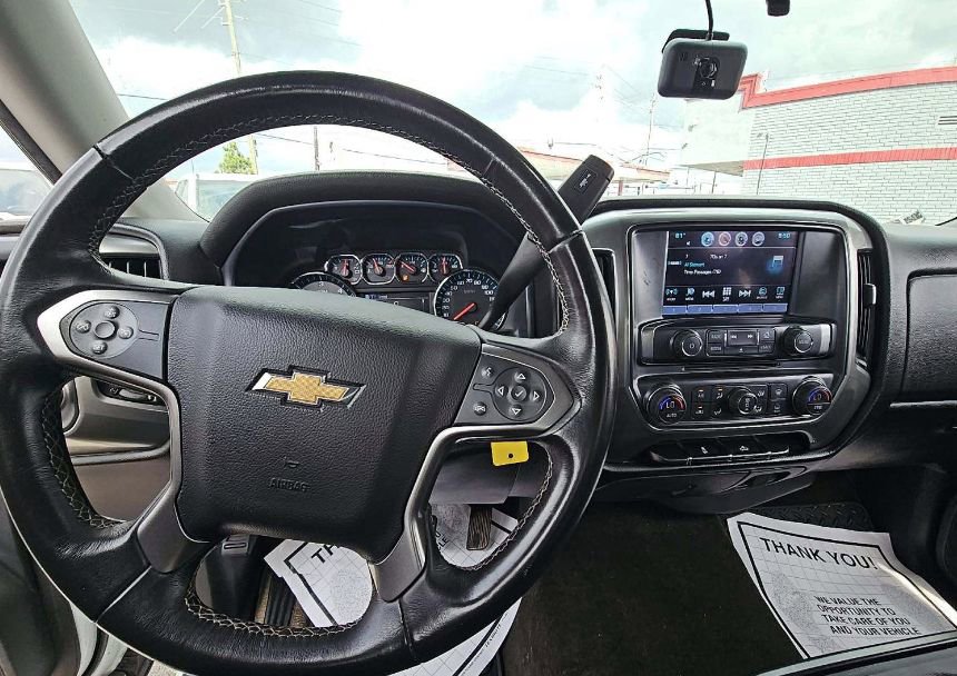 Used 2018 Chevrolet Silverado 1500 LT w/ Texas Edition image 18