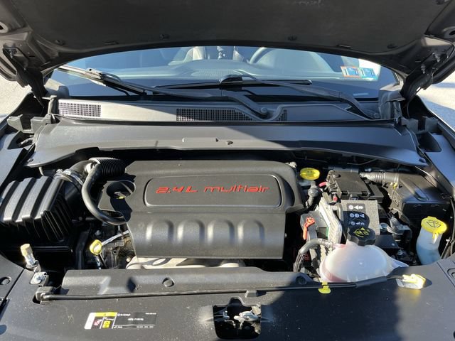 Used 2018 Jeep Compass Trailhawk w/ Cold Weather Group AWD/4WD image 18