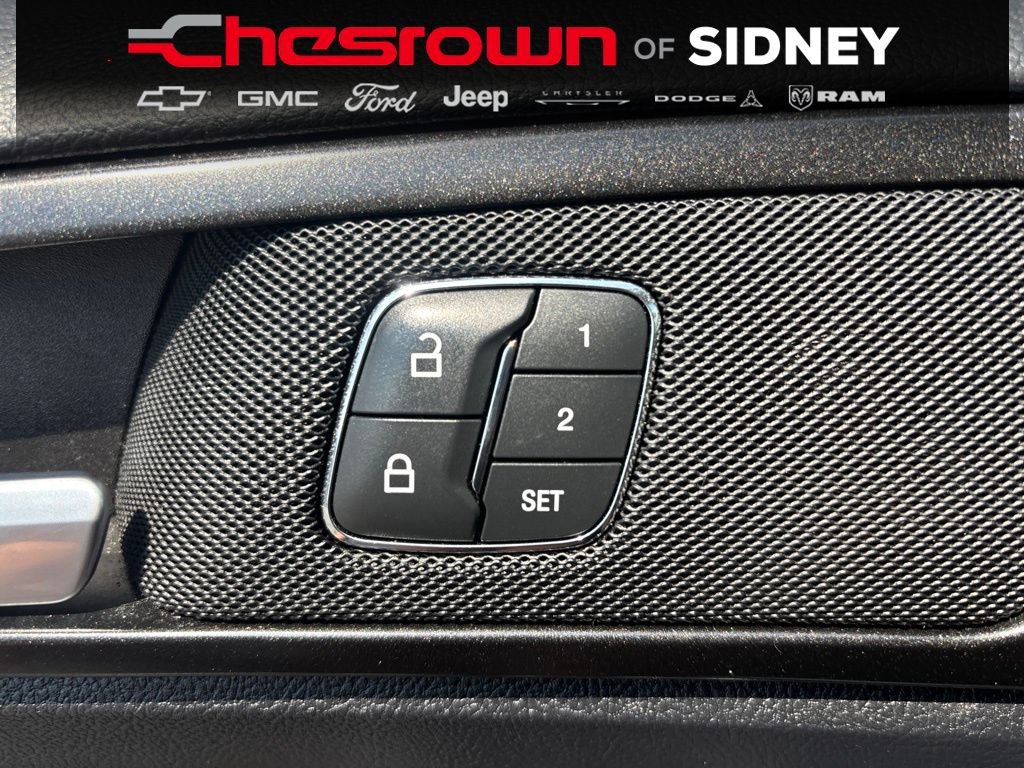 Used 2020 Ford Fusion Energi Titanium FWD image 18
