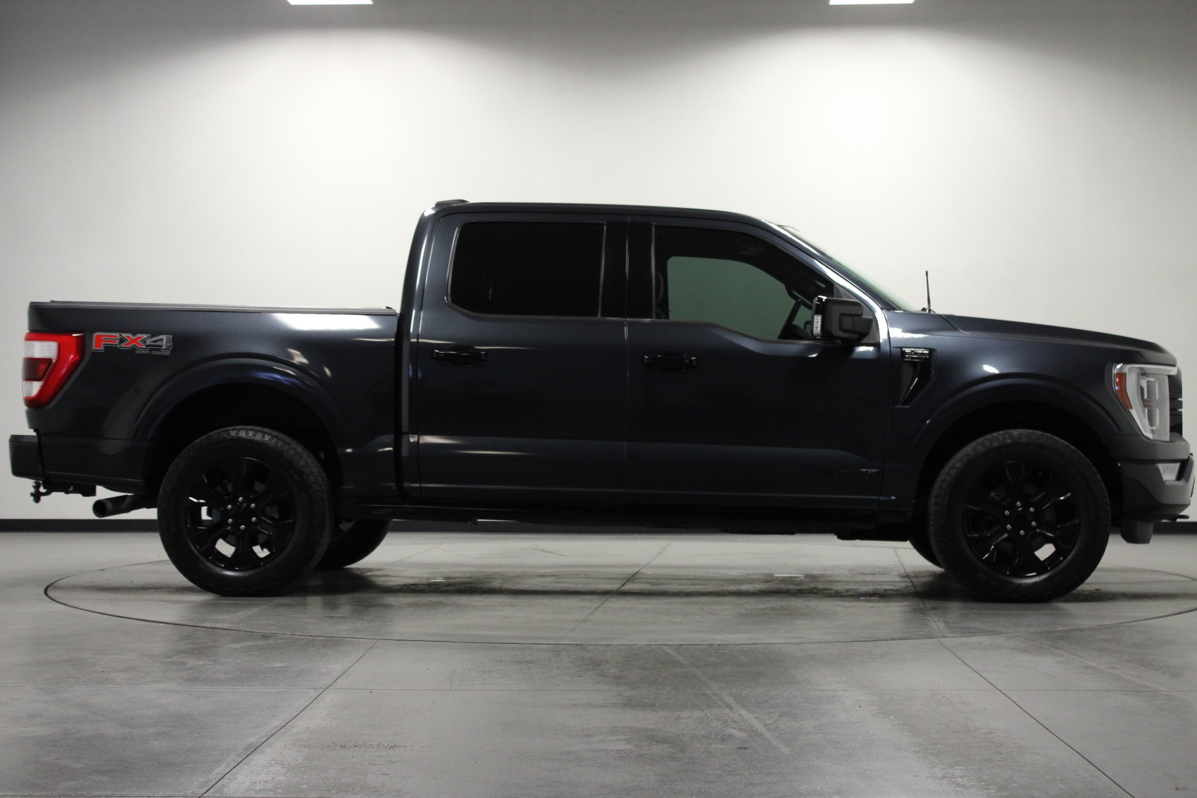 Used 2021 Ford F150 Platinum AWD/4WD image 3