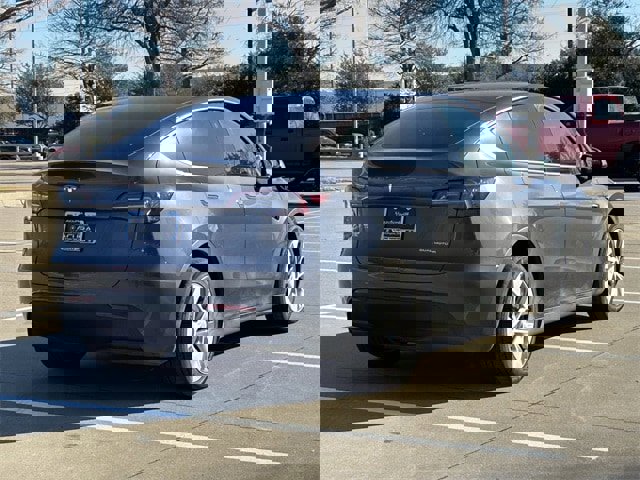 Used 2023 Tesla Model Y Long Range image 4