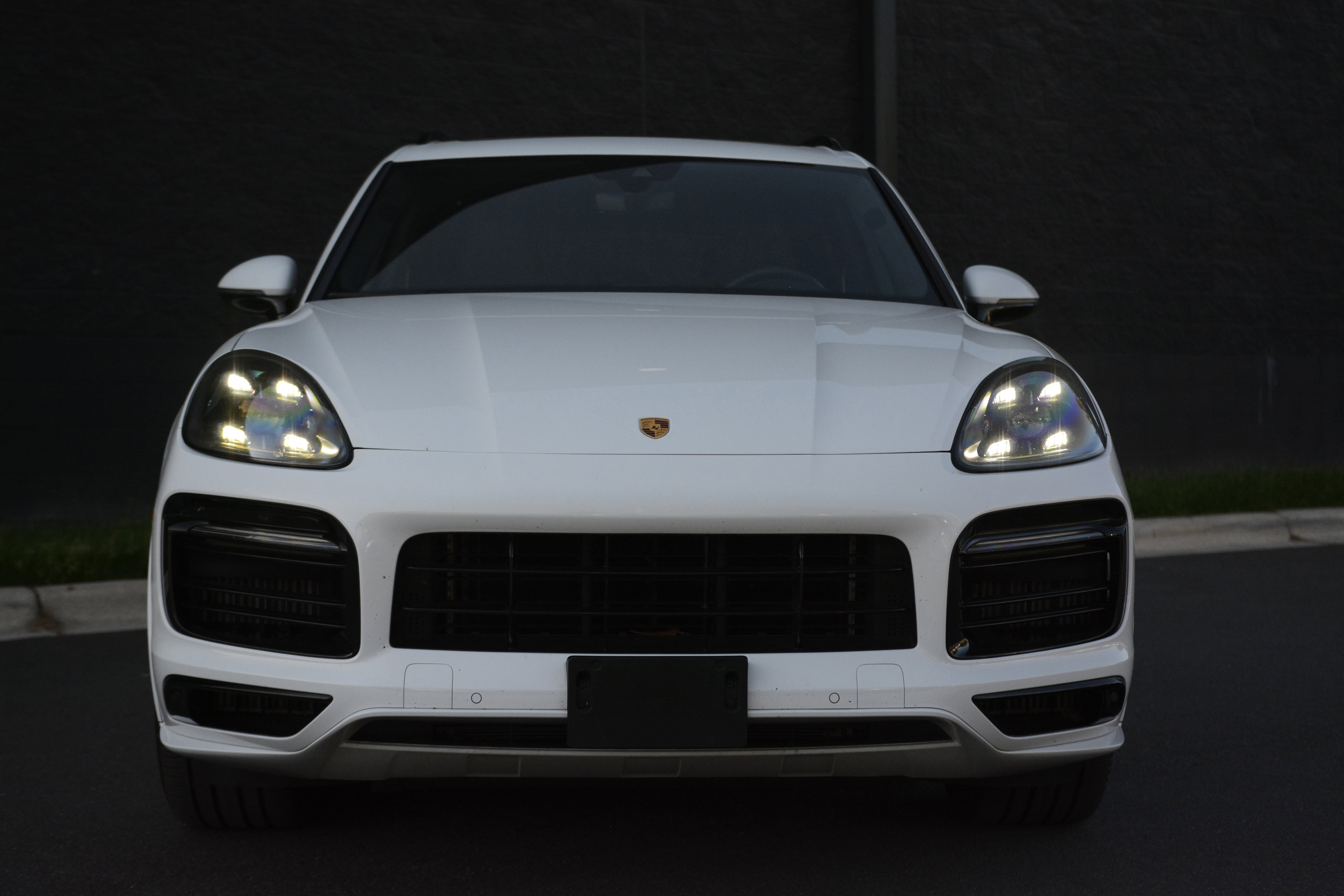 Certified 2022 Porsche Cayenne GTS AWD/4WD image 10