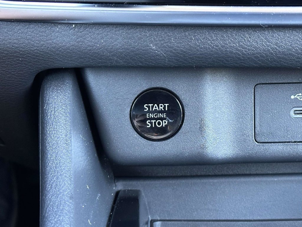 Used 2026 Nissan Rogue S FWD image 20