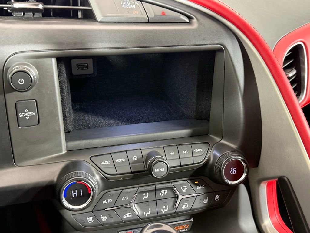 Used 2016 Chevrolet Corvette Z06 w/ 3LZ Preferred Equipment Group image 26