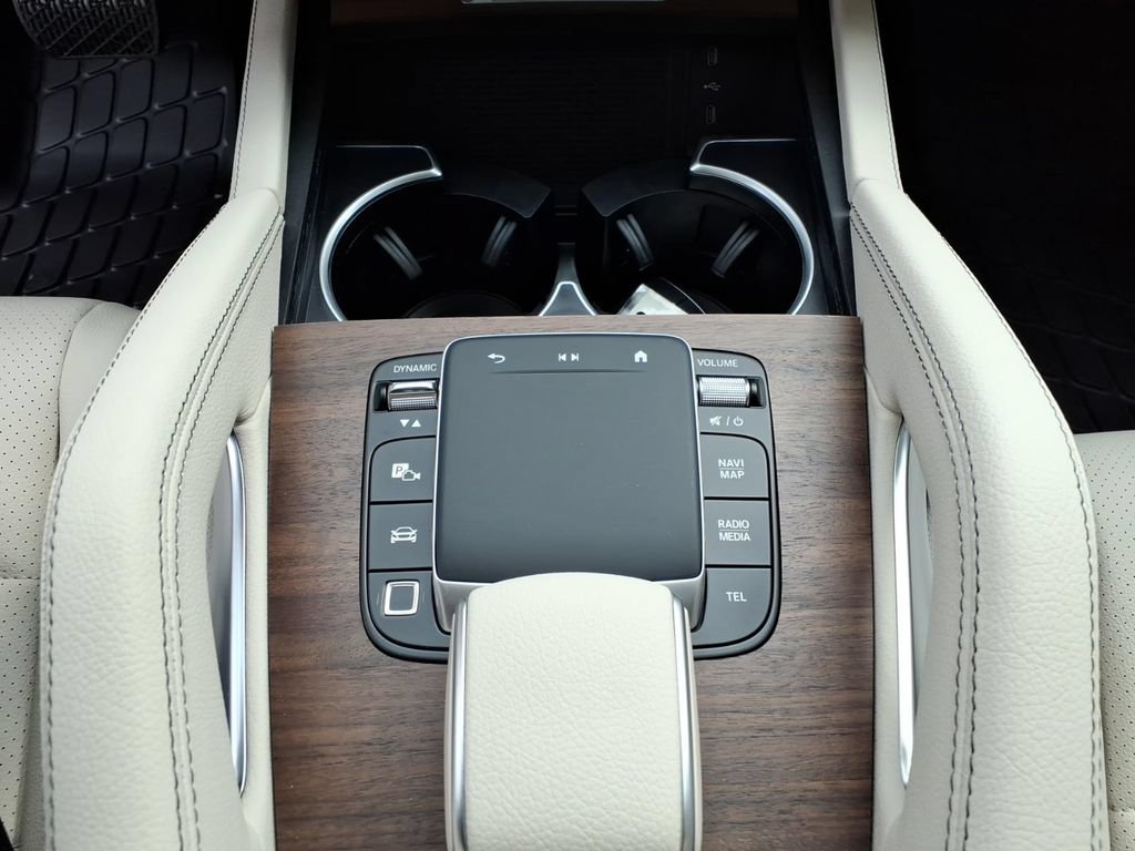 New 2026 Mercedes-Benz GLS 450 4MATIC image 24