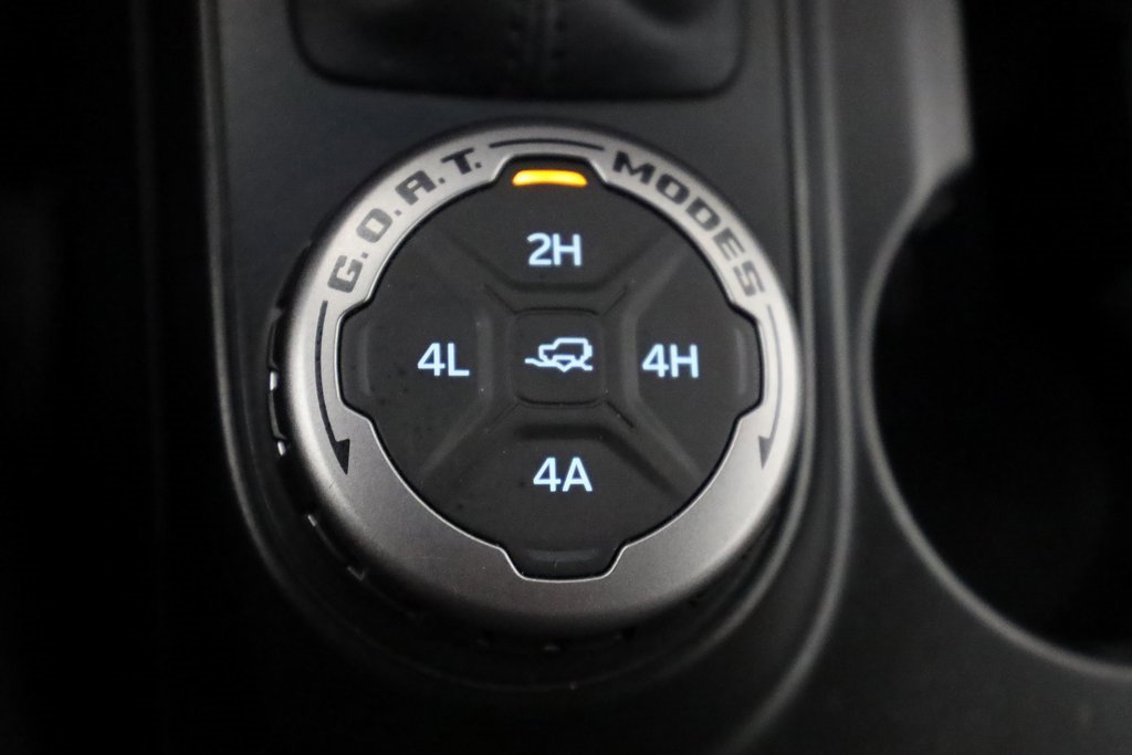 Used 2023 Ford Bronco Wildtrak image 34